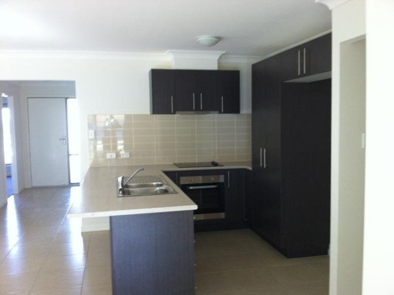 39 Summit Parade, Bahrs Scrub QLD 4207