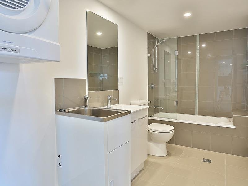 13-15 Norman Street, Wooloowin QLD 4030