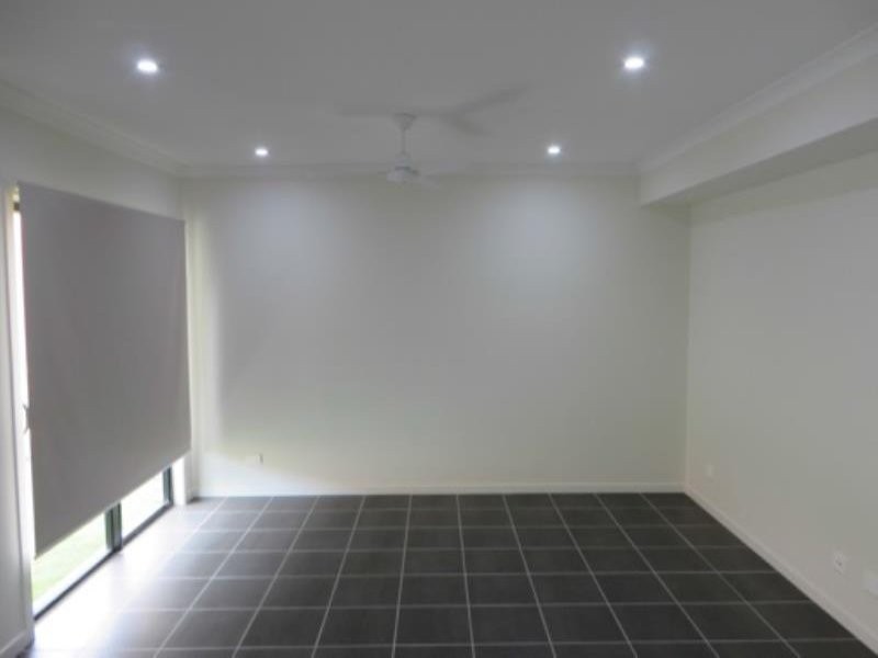 5 Lenton Court, Burpengary QLD 4505