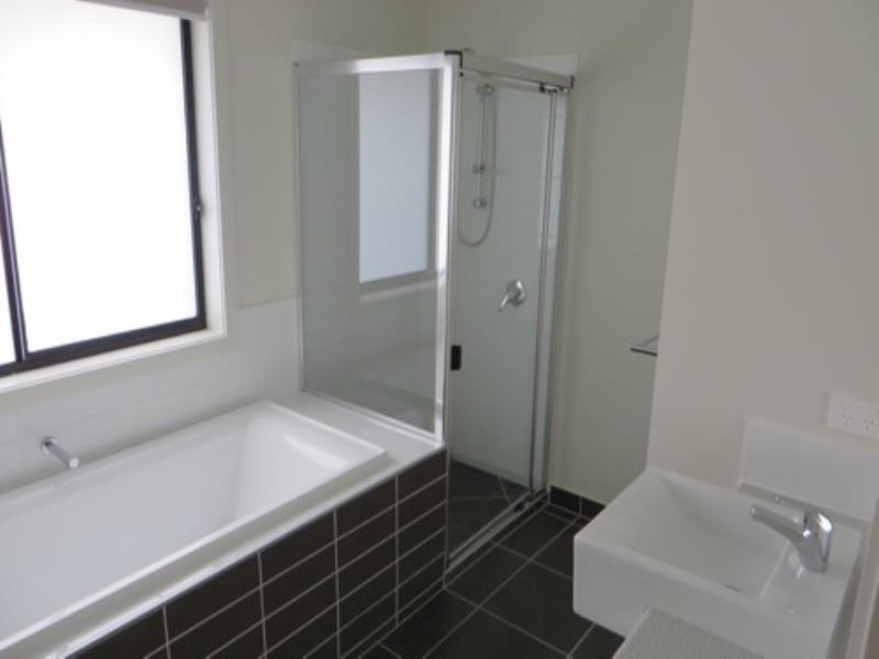 5 Lenton Court, Burpengary QLD 4505