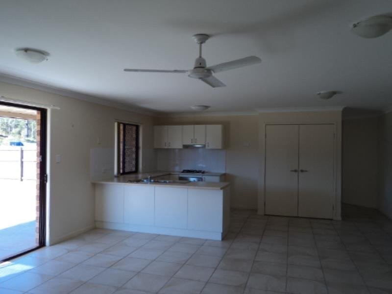 2 MARY JANE COURT, Joyner QLD 4500