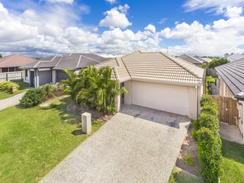 14 Highcliff Crescent, North Lakes QLD 4509