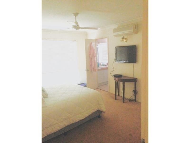 14 Blackthorn Crescent, Shailer Park QLD 4128