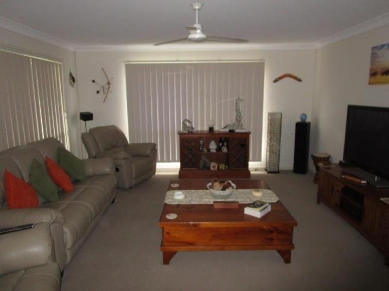 17 Ballyalla Cres, Warner QLD 4500