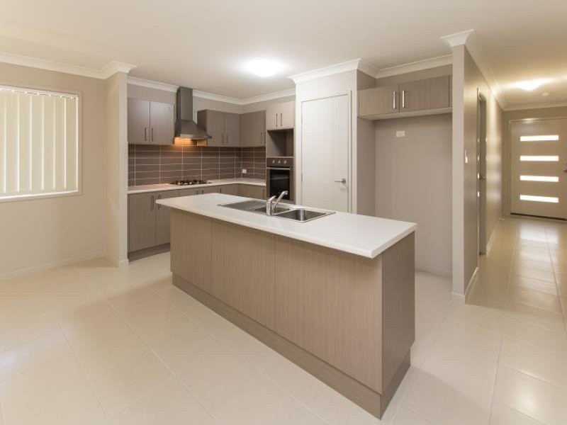 25 River Breeze Drive, Griffin QLD 4503