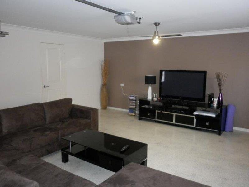 87 Lakes Entrance Drive, Springfield Lakes QLD 4300