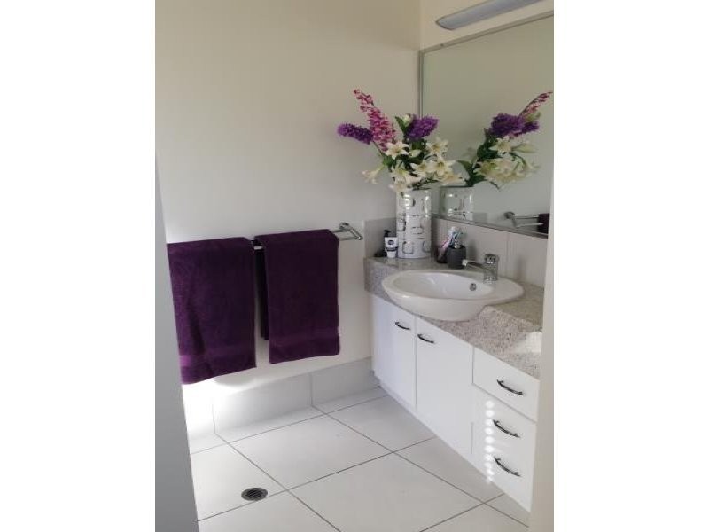 87 Lakes Entrance Drive, Springfield Lakes QLD 4300