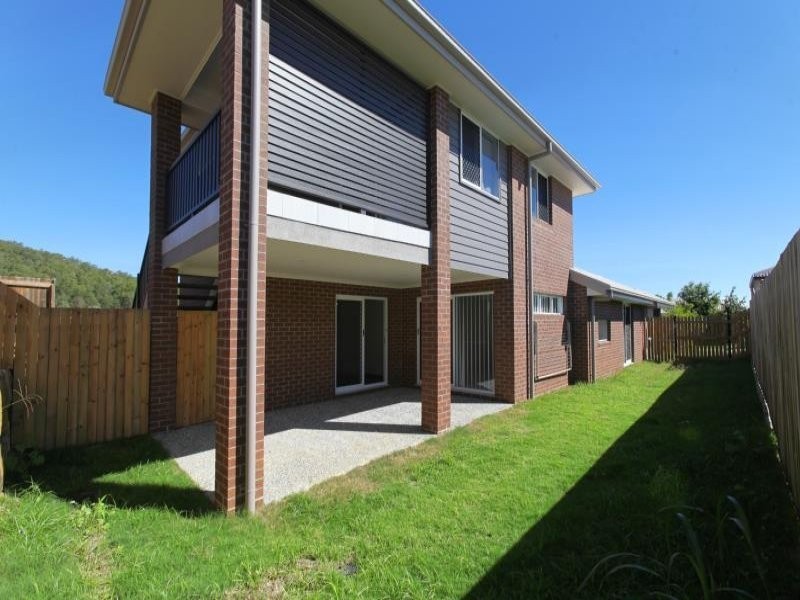 2/14 McKinlay Drive, Redbank Plains QLD 4301