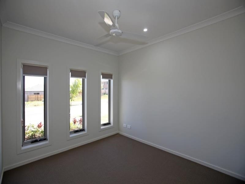 85 Cordeaux Crescent, Redbank Plains QLD 4301