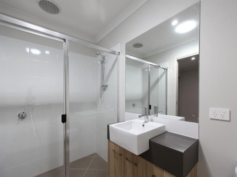 9 Cummings Crescent, Willow Vale QLD 4209