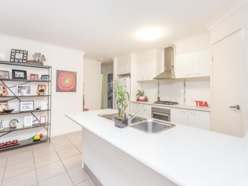 45 Menara Court, North Lakes QLD 4509