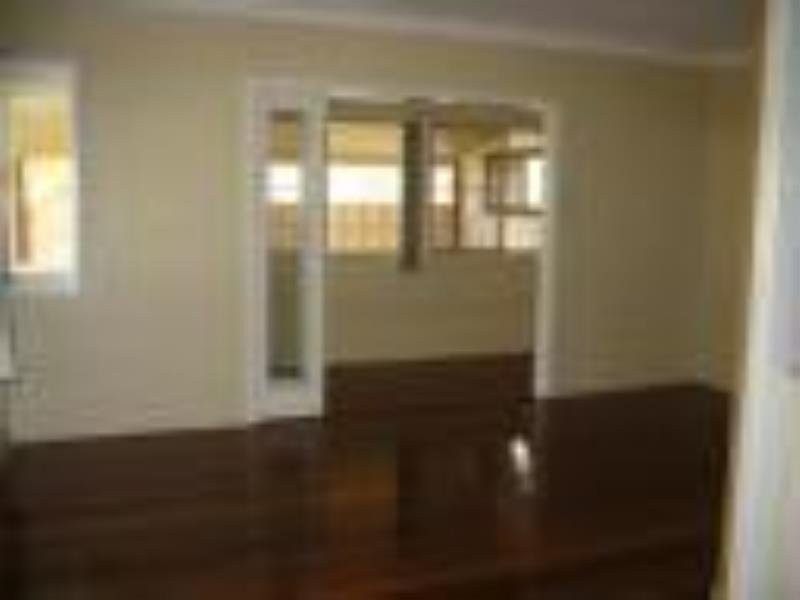 72 Pangeza Street, Stafford QLD 4053