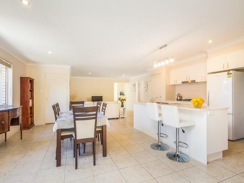 3 Tarragon Parade, Griffin QLD 4503