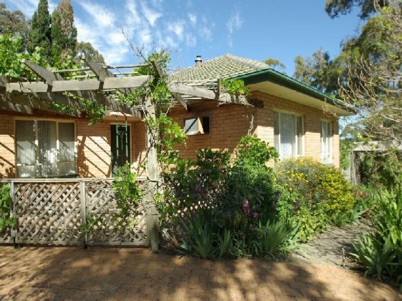 151 Gloucester Avenue, Belair SA 5052