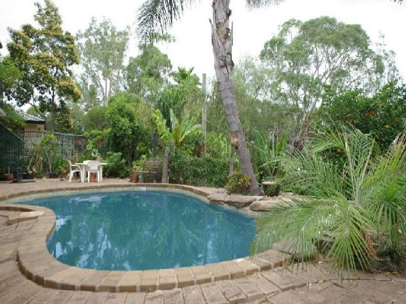 4 St Georges Terrace, Bellevue Heights SA 5050