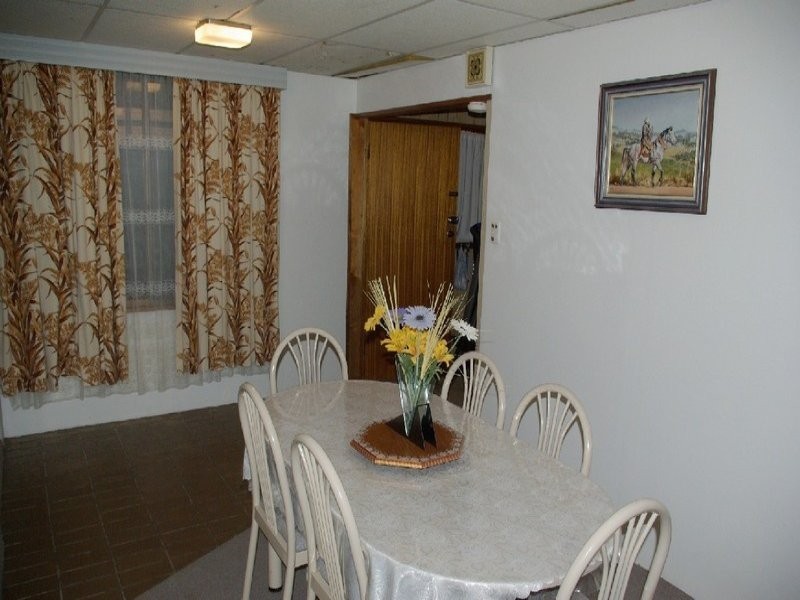 9 Roger  Road, Morphett Vale SA 5162