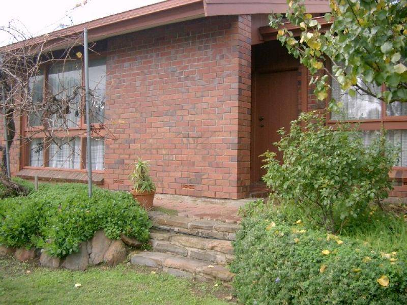 42 Highland Drive, Bellevue Heights SA 5050