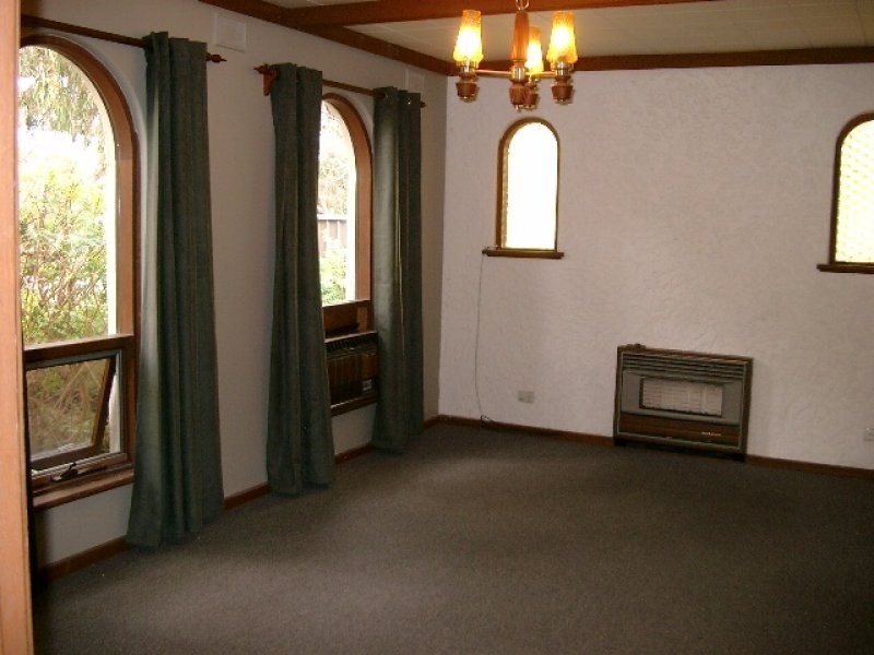 2 Wonoka Street, Eden Hills SA 5050