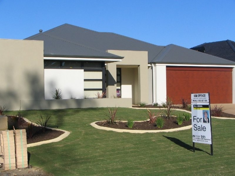 1 Eton Court, Parmelia WA 6167