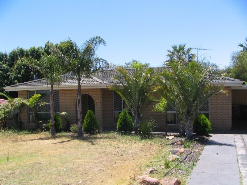 47 Chisham Avenue, Parmelia WA 6167