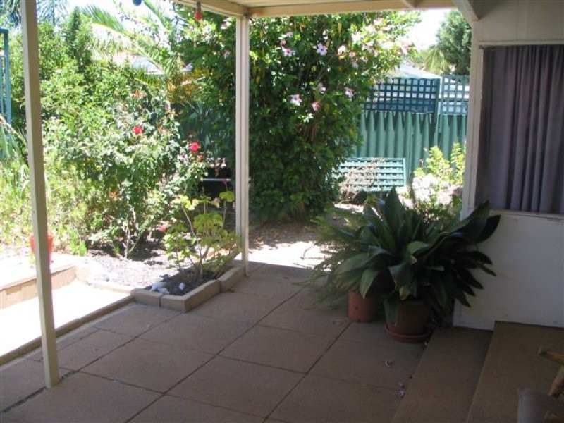 4 Dawson Way, Parmelia WA 6167