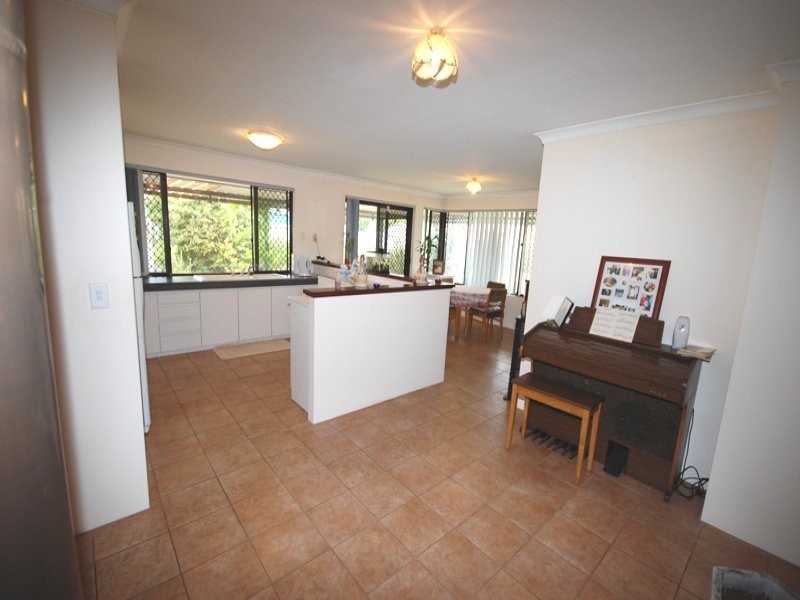 56 Murchison Road, Waikiki WA 6169