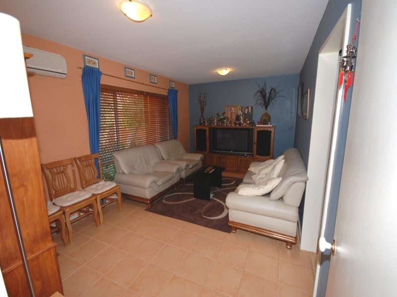 103 Sulphur road, Orelia WA 6167