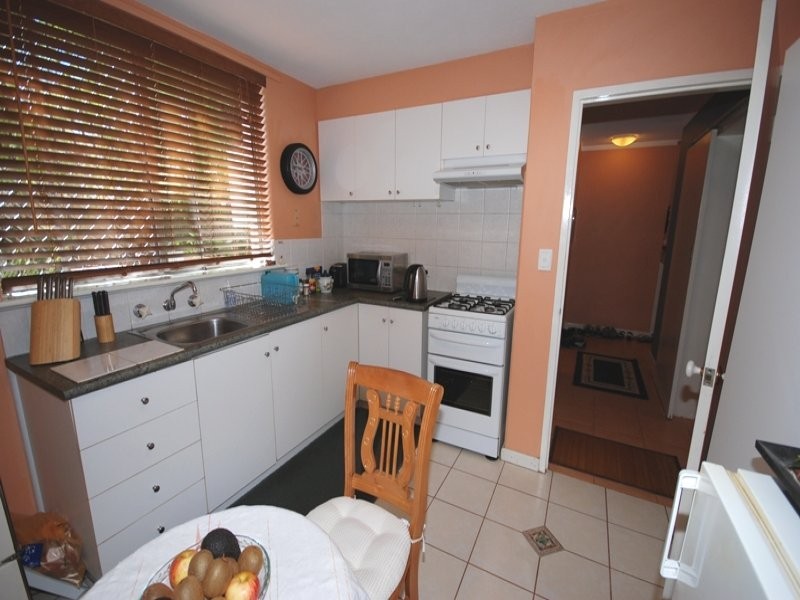 103 Sulphur road, Orelia WA 6167