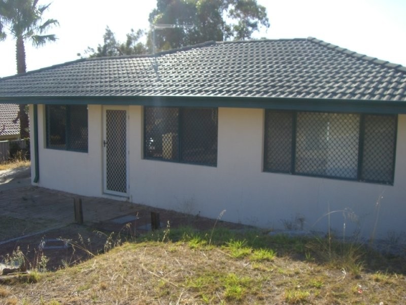 7 Garrett Corner, Parmelia WA 6167