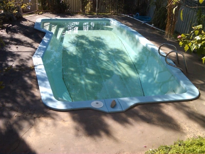 2 Tanson Road, Parmelia WA 6167