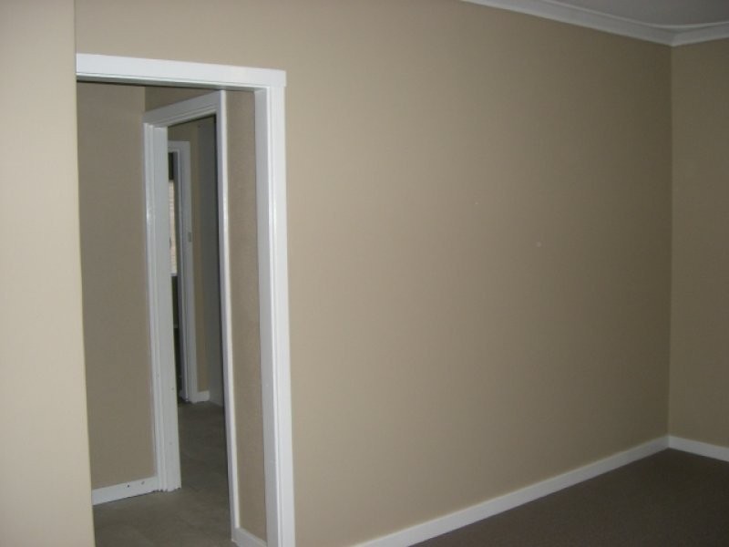 11 Dent Court, Orelia WA 6167