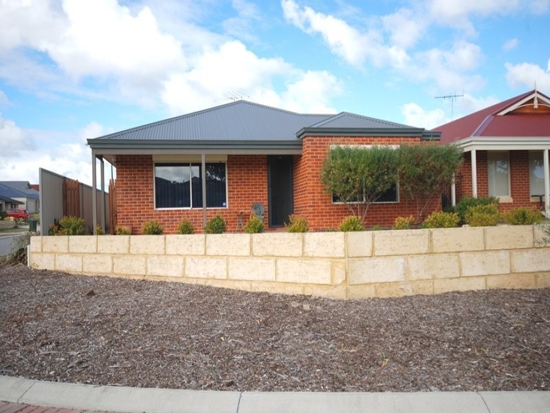 16 Wanstead Vista, Bertram WA 6167