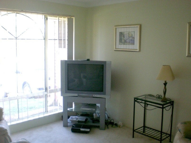 5 Gilling Place, Orelia WA 6167