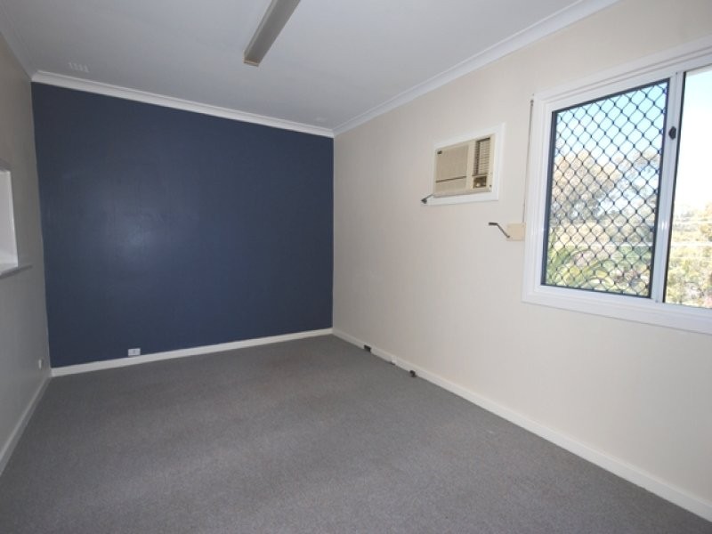 21 Hennessy Avenue, Orelia WA 6167