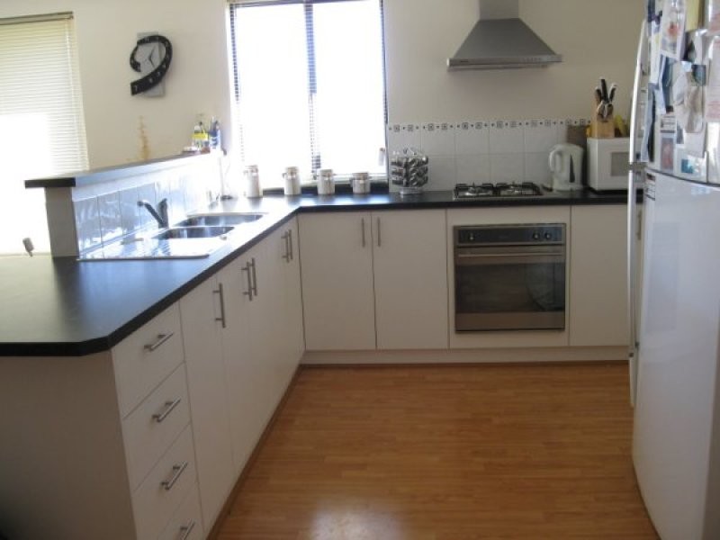 50 Cheltenham Loop, Bertram WA 6167