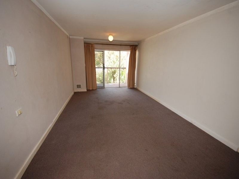 6/2 Pengilly Road, Orelia WA 6167