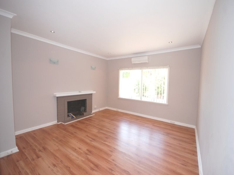66 Pace Road, Medina WA 6167