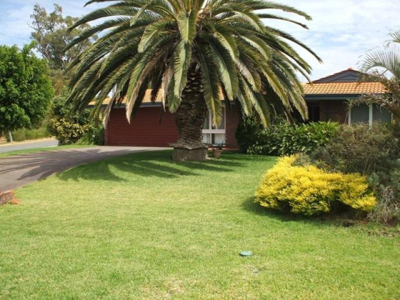 1 Blay Road, Calista WA 6167