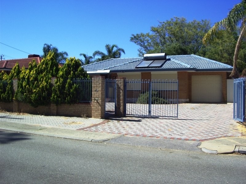 43 Nye Way, Orelia WA 6167
