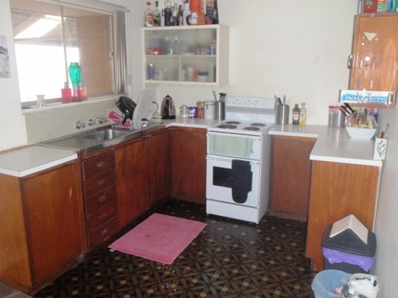 43 Nye Way, Orelia WA 6167