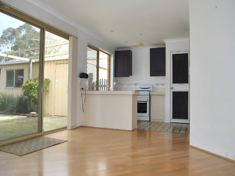 11 Goldney Court, Leda WA 6170