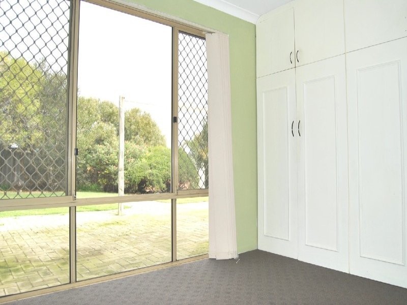 11 Goldney Court, Leda WA 6170