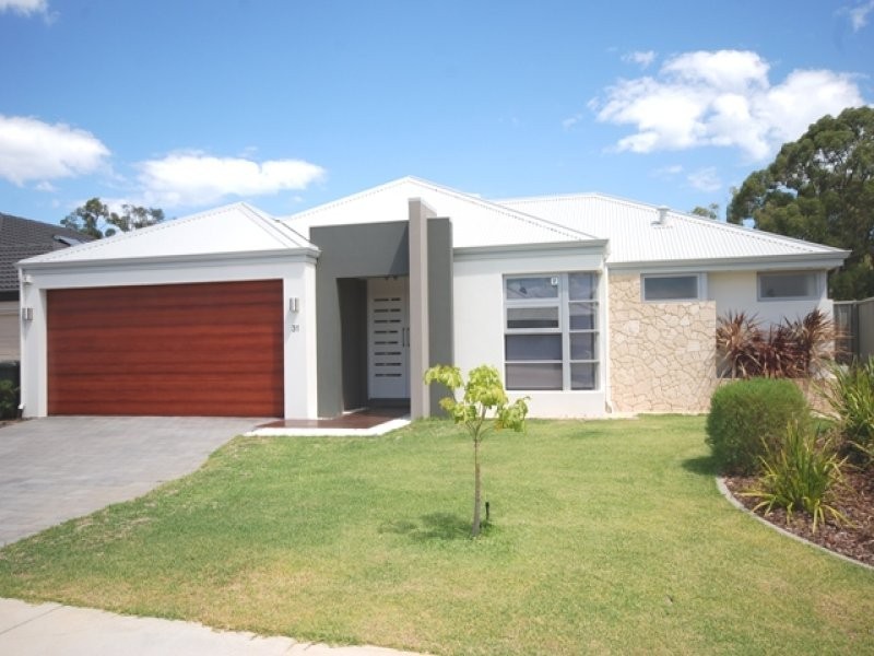 31 Glastonbury Street, Leda WA 6170