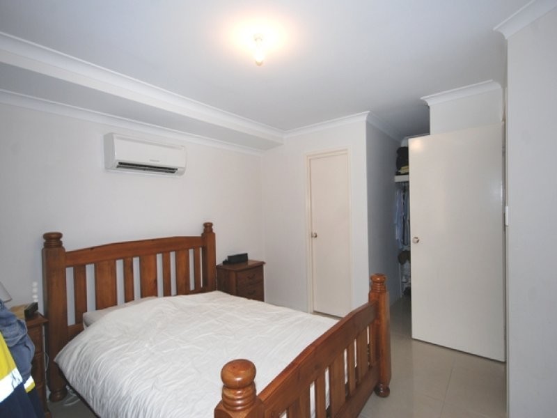 5 Glastonbury Street, Leda WA 6170