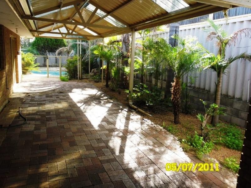 3 Bartlett Place, Parmelia WA 6167