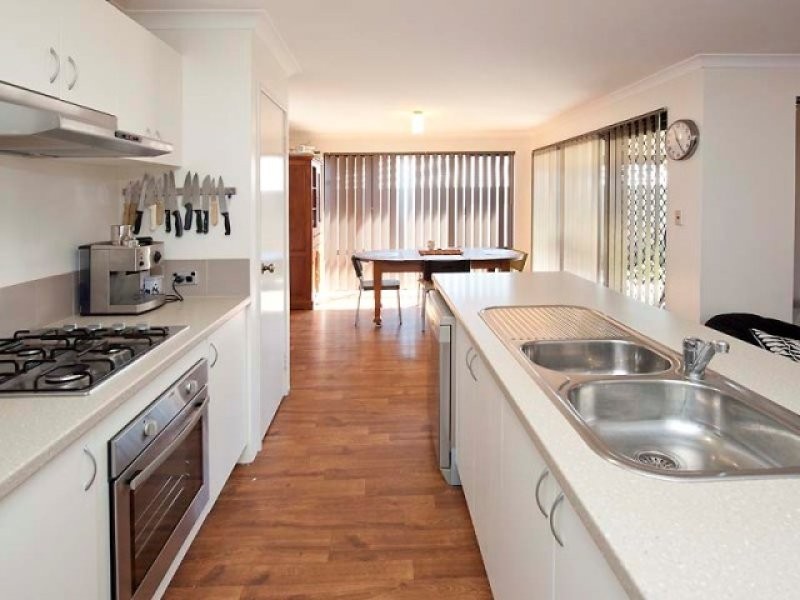 216 Runnymede Gate, Leda WA 6170