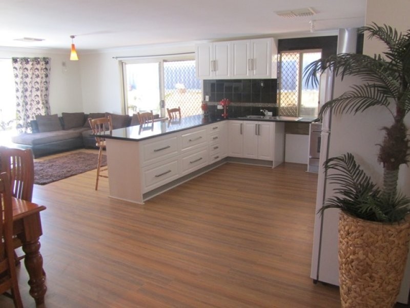 9 Liddington Rise, Leda WA 6170