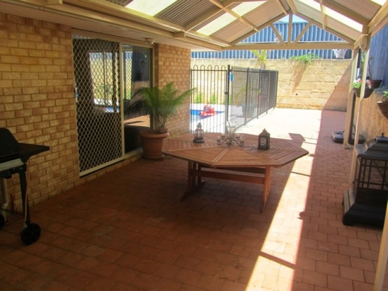 9 Liddington Rise, Leda WA 6170