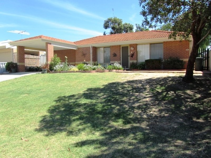 6 Prockter Gardens, Leda WA 6170