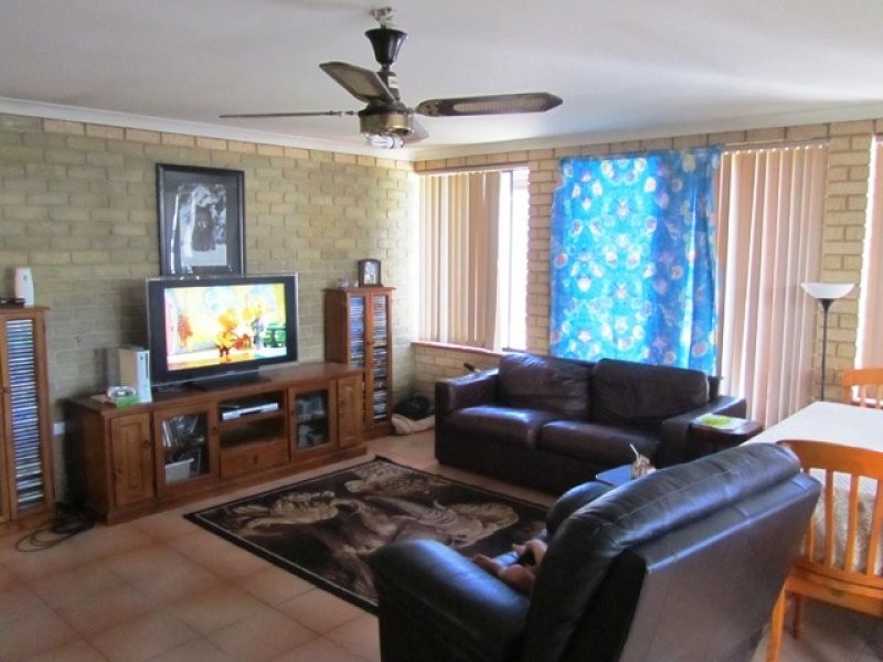 7 Hoyton Place, Parmelia WA 6167